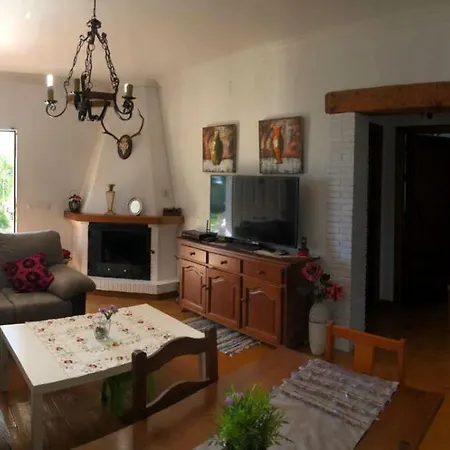 Rurales Inma Nyaraló *